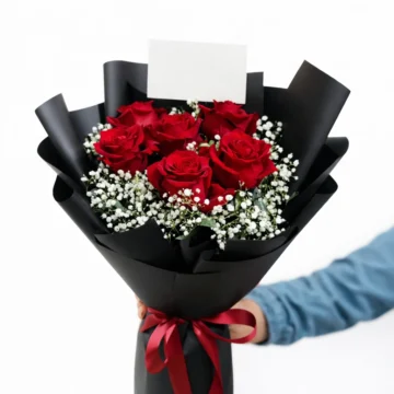 Midnight Romance (6 Roses)