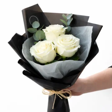 Pure Elegance (3 Roses)