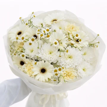 Soft Pearl (Mixed Flowers)