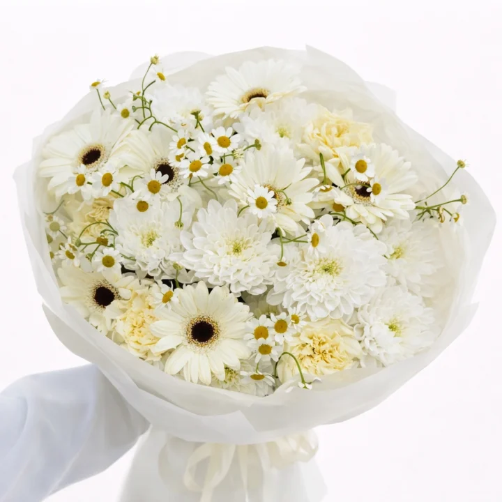 Soft Pearl (Mixed Flowers)